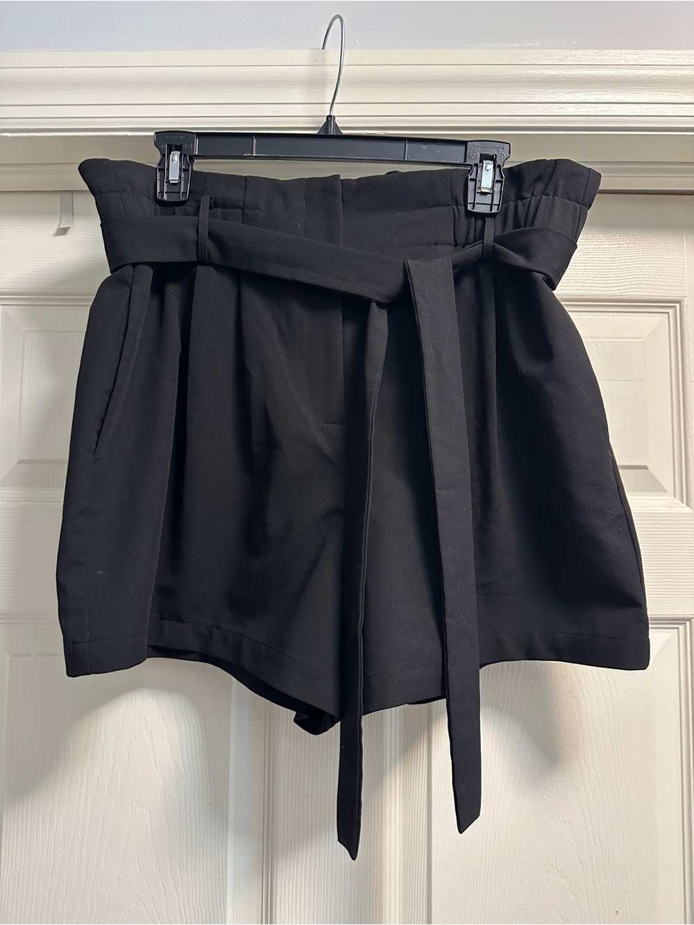 Tailored Paperbag Belted Shorts - Black Size L